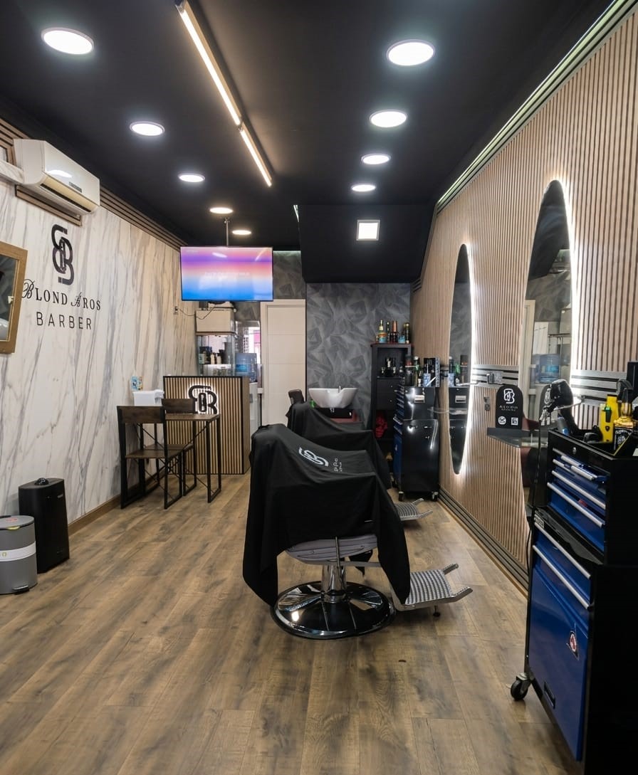 Blond Bros Barber - Fuente el Saz
